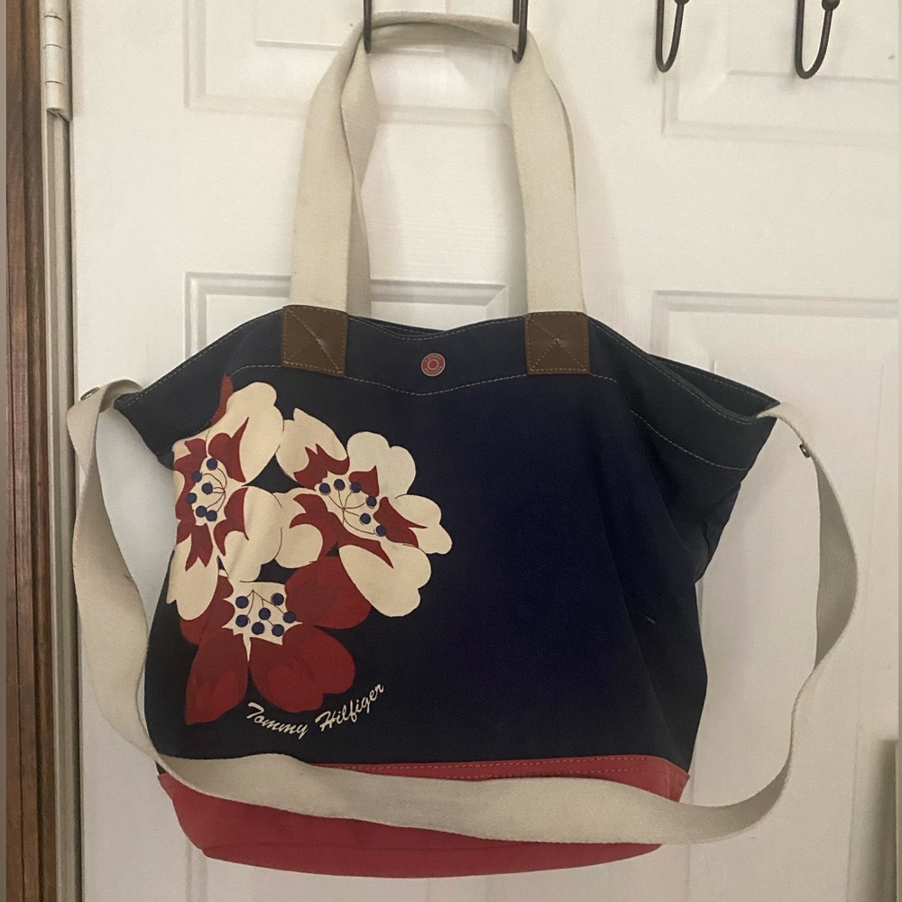 Tommy Hilfiger Beach Bag